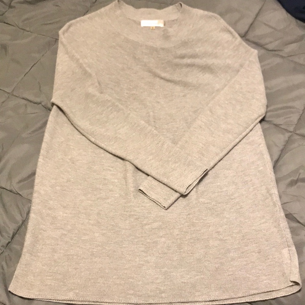LAST CALL! Calvin Klein sweater